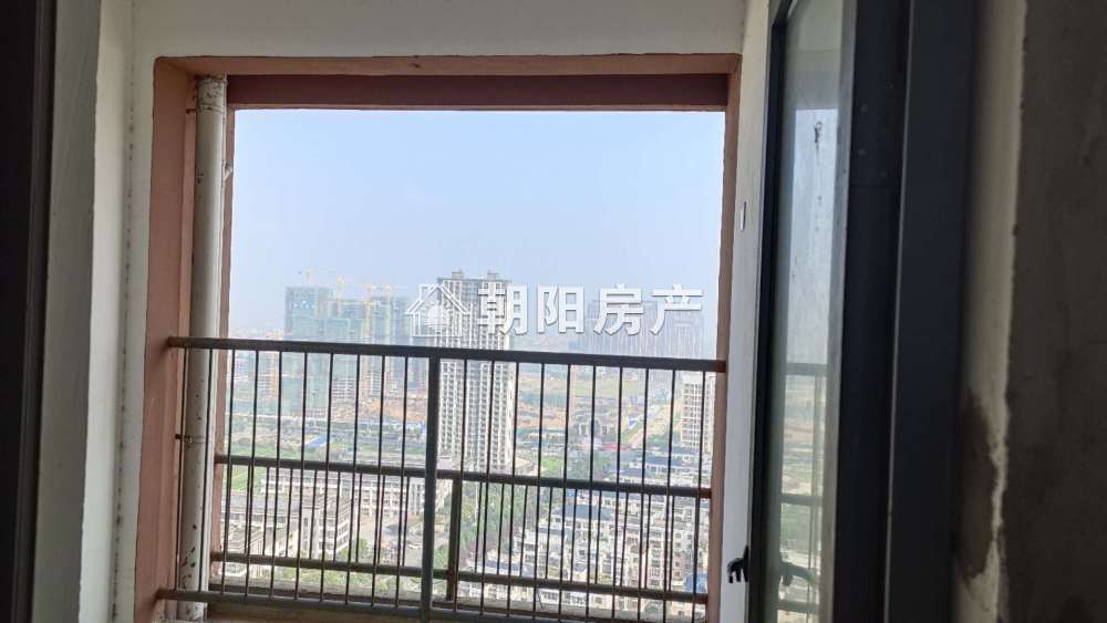 中环国际广场106平 南向三居 满五唯一 交通便利