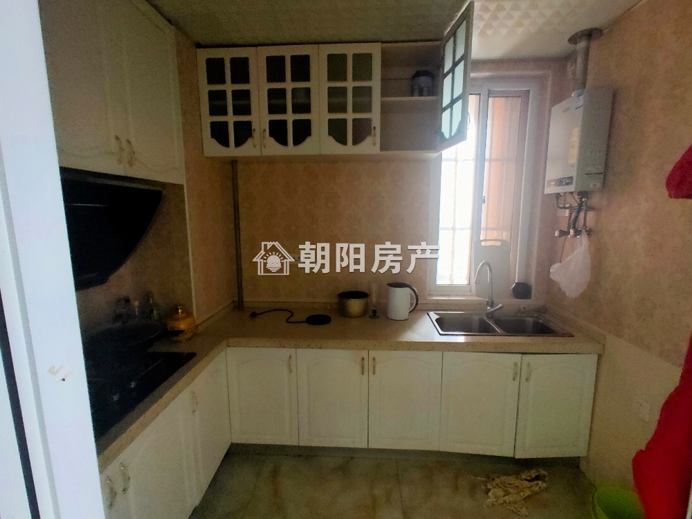 金地国际城A区 89平 精装南向两居 交通便利随时看房