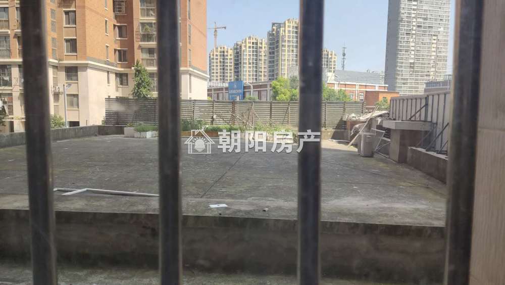 金地国际城A区 114平 南向精装三居 4473元/平 满五唯一学区房