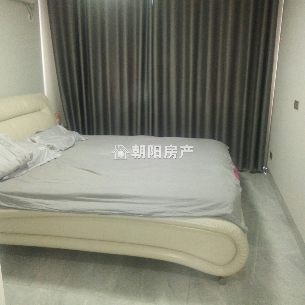 永安国际城 95平 朝南精装两居 满两年 交通便利