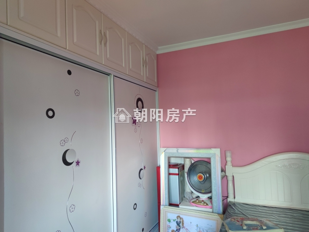 鸿朗阳光城 85平 精装朝南两室 交通便利 低总价