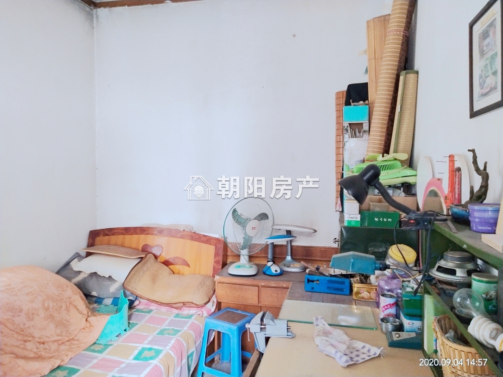淮化西苑 83平 南向三室 学区房 满两年 随时看房