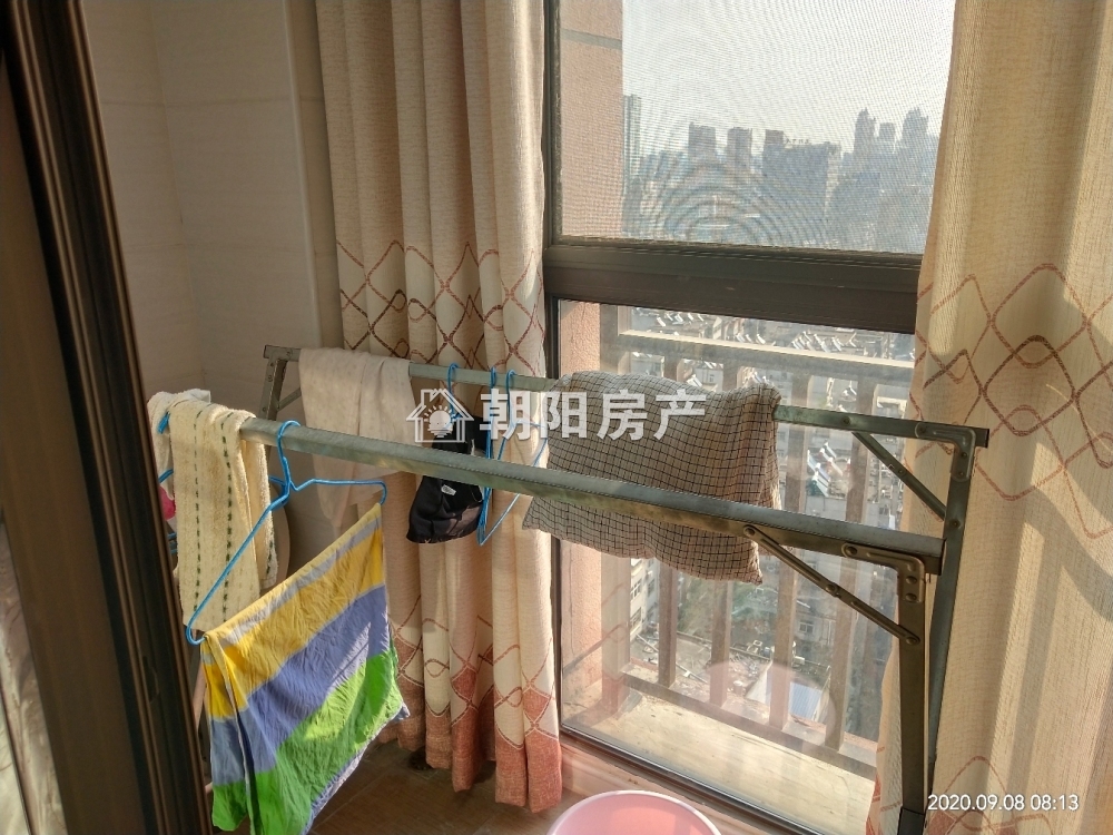 汇金广场 35平 朝南一室一厅 精装公寓 学区房交通便利