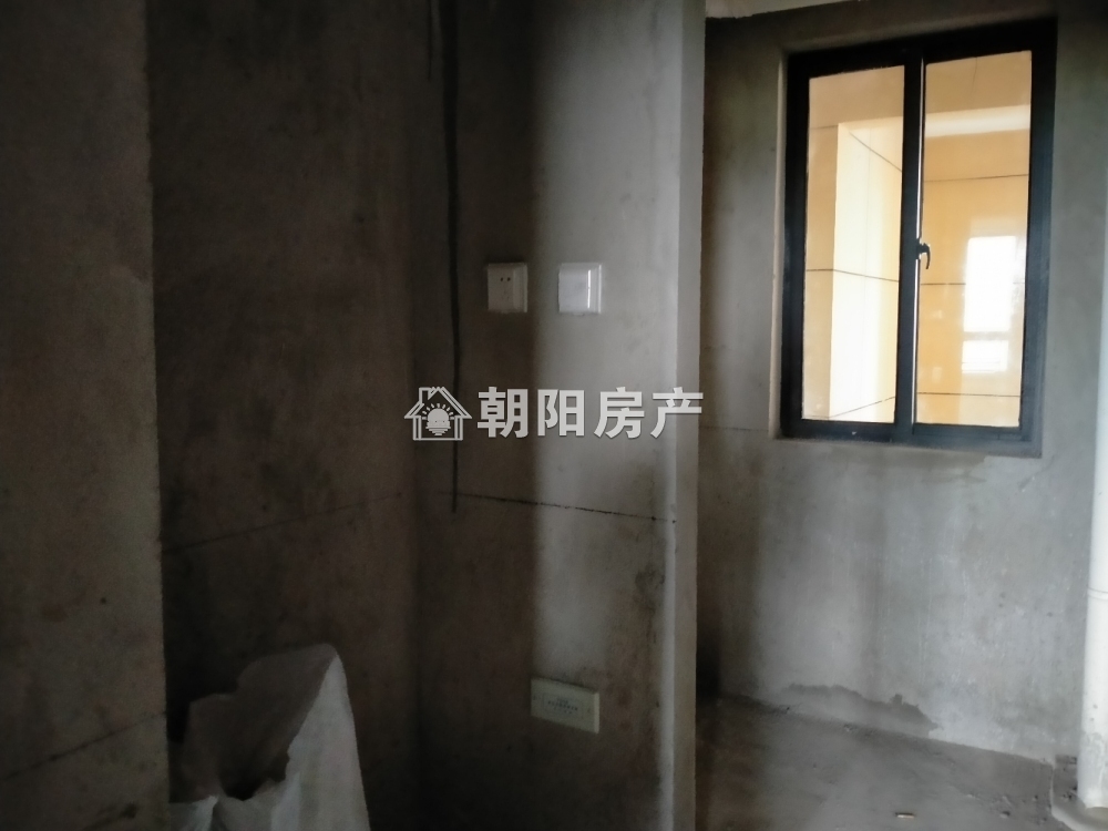金地天悦 100平 朝南三房 毛坯 随时看房