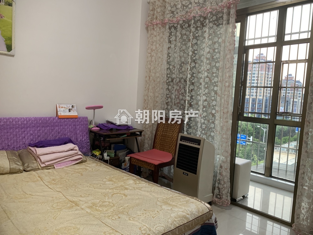 中环国际 48平 精装一室 满两年 学区房 交通便利