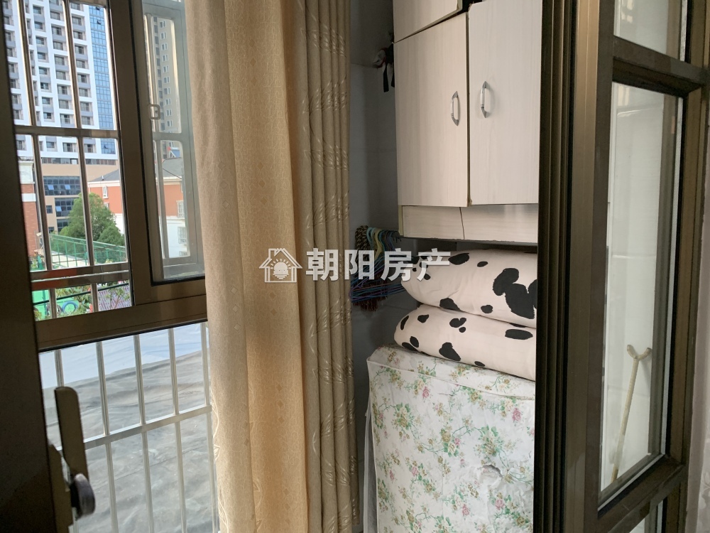 中环国际 48平 精装一室 满两年 学区房 交通便利