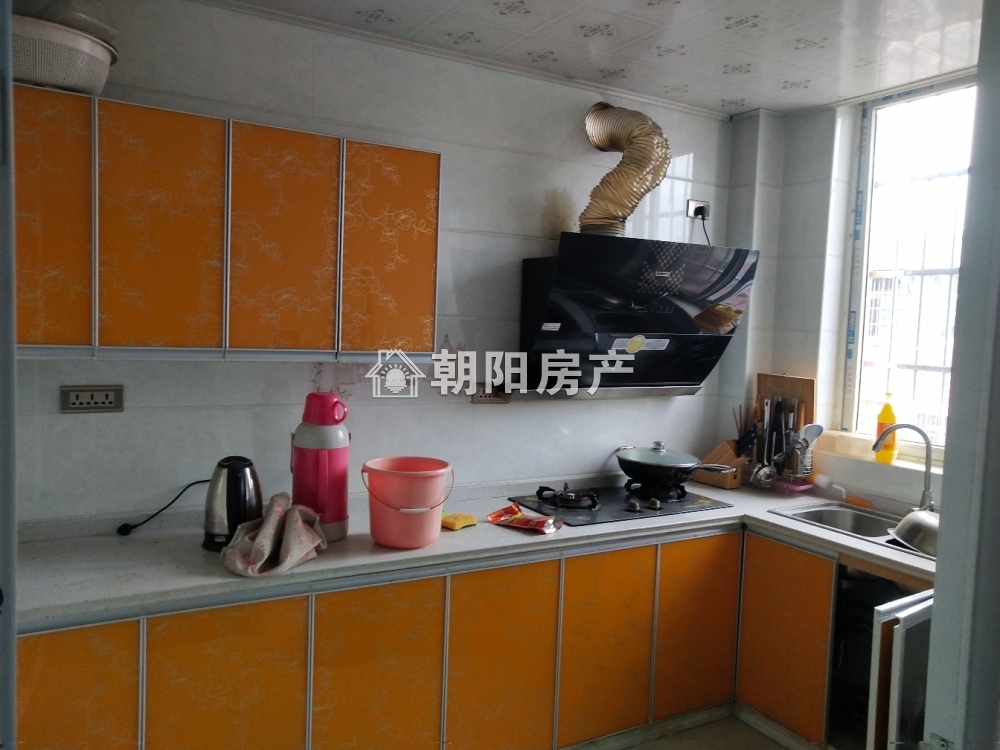 蜜泉小区 98平 南向两室 交通便利 简装