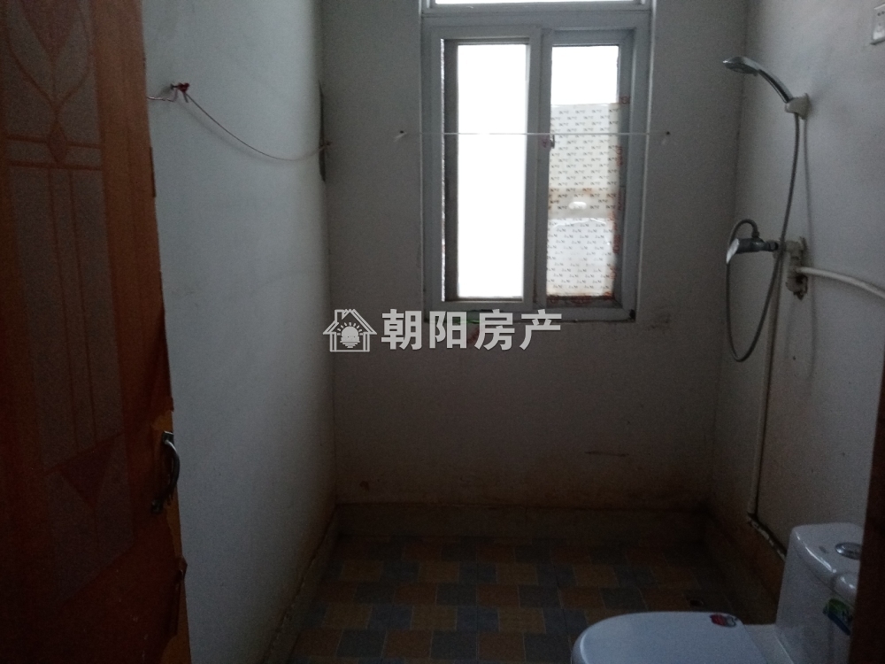 楚都小区一期 108平 南向三室 交通便利 学区房 随时看房