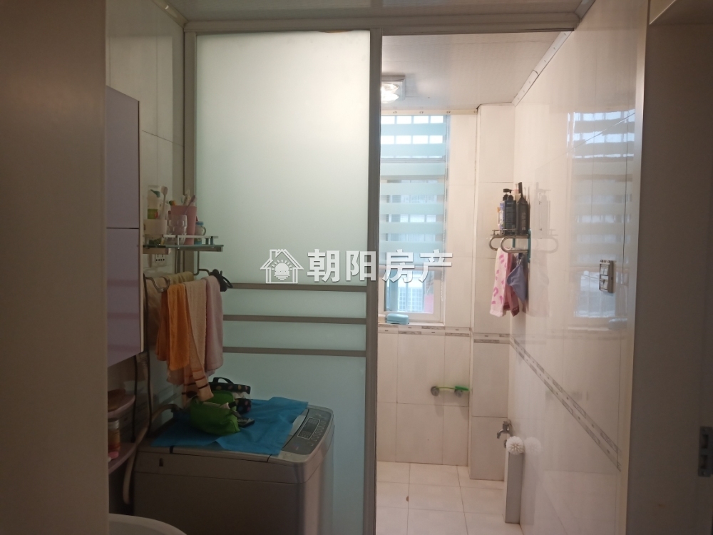 春晓名城 89平 朝南精装两室 满两年 随时看房