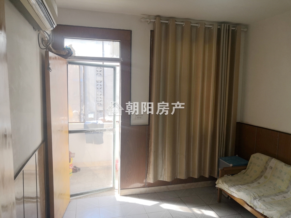 前锋一村 54平 南向两室 满两年 学区房 配套齐全