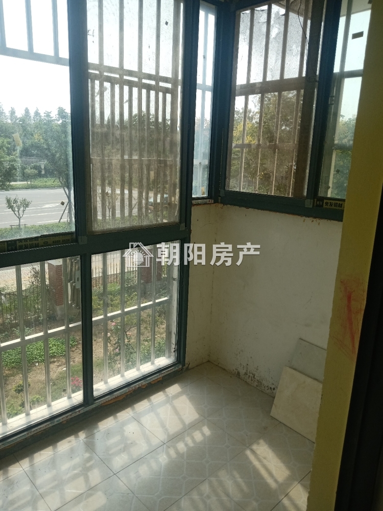 香樟苑四期 100平 南向三居 简装 满五唯一 单价3150元/平