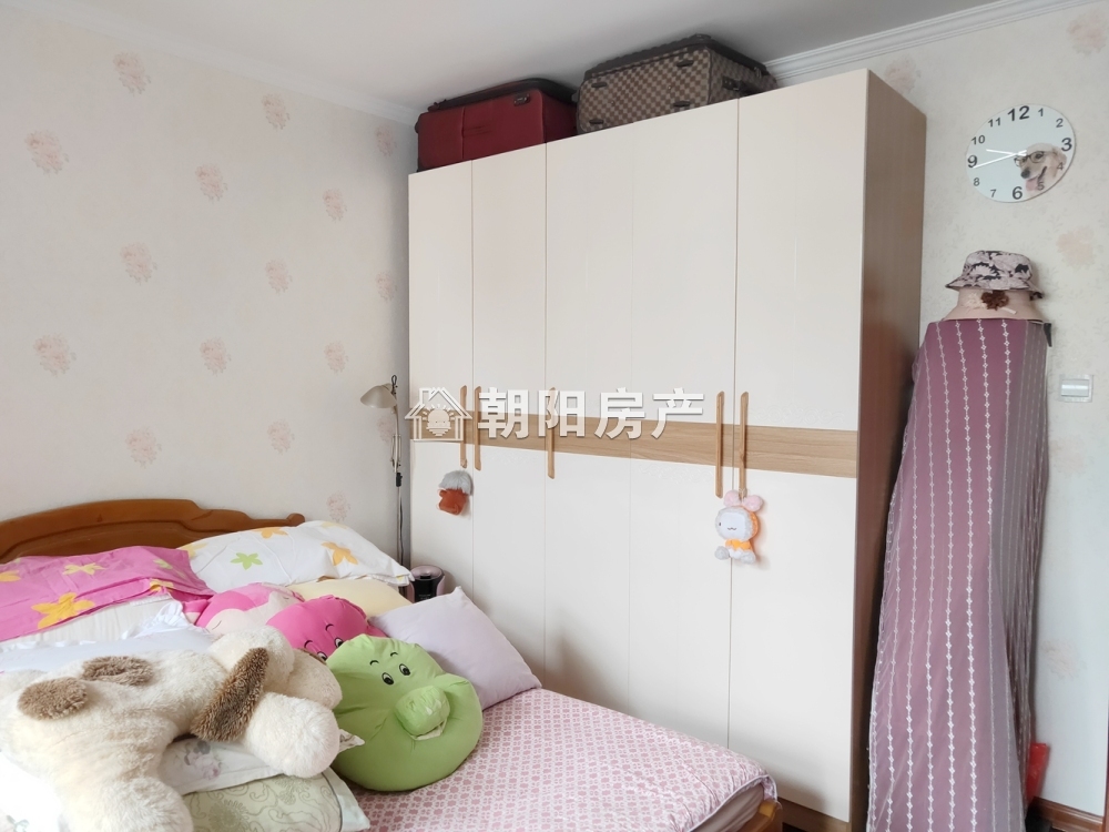 裕康花园 123平 朝南三居 满两年 学区房 交通便利