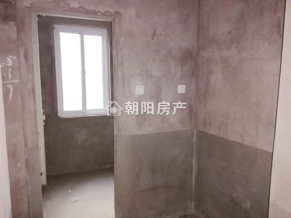 朝阳雅园 97平 南向两室毛坯 3608元/平 学区房满两年