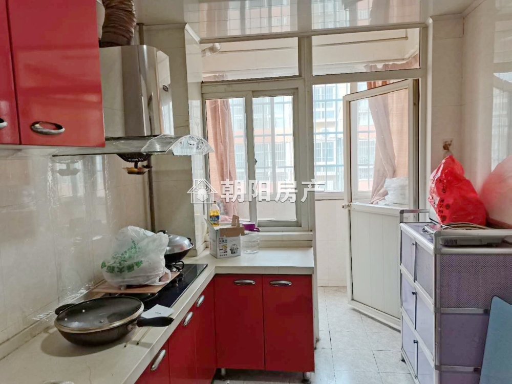 金茂阳光花园 117平 南向双阳台精装 交通便利 纯多层稀缺
