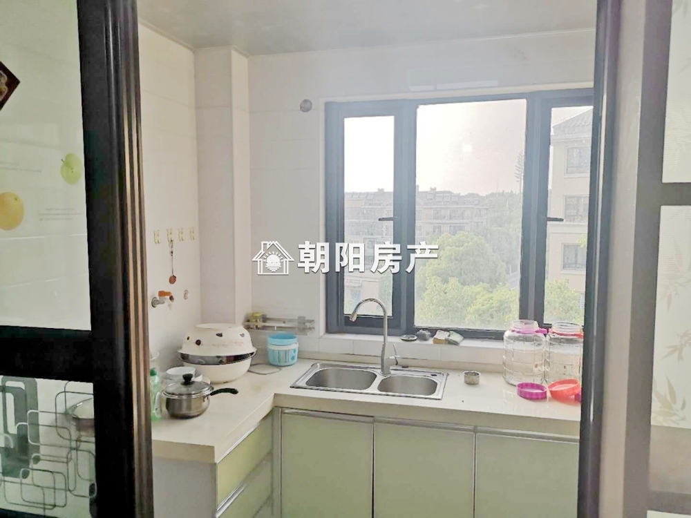 泉山湖E区2室精装，家电齐全，拎包既住