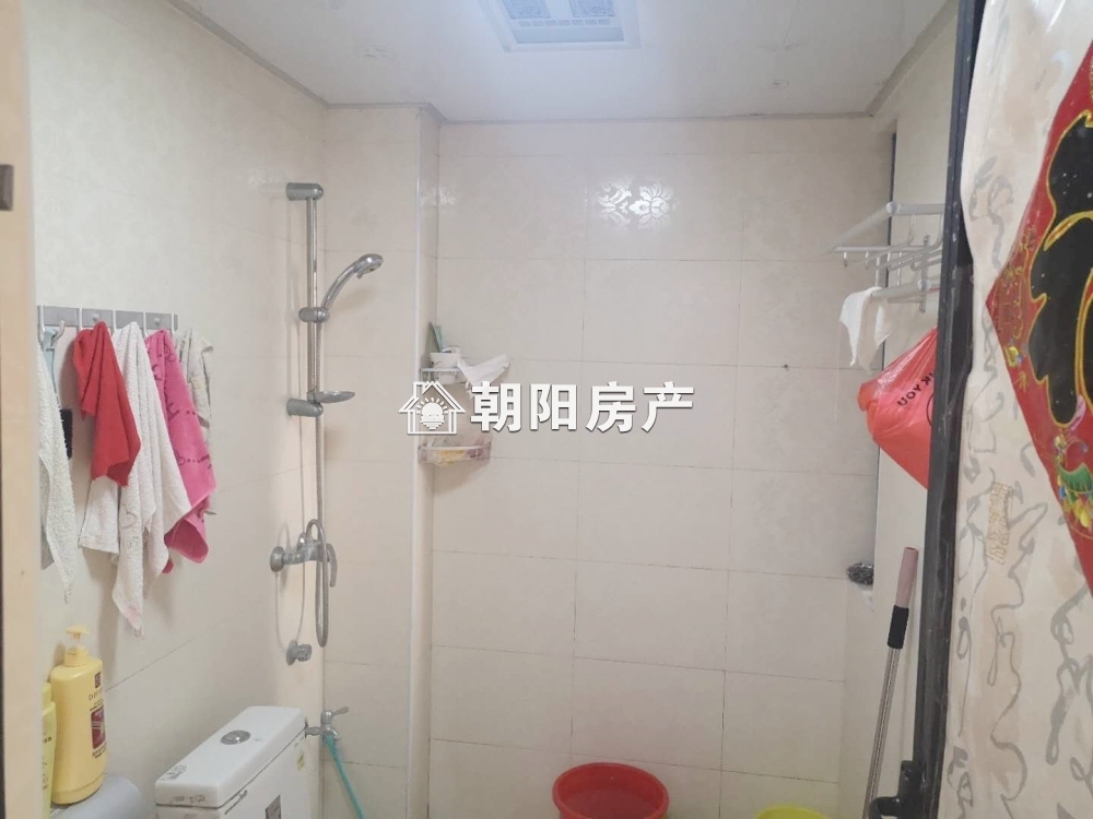 泉山湖E区2室精装，家电齐全，拎包既住