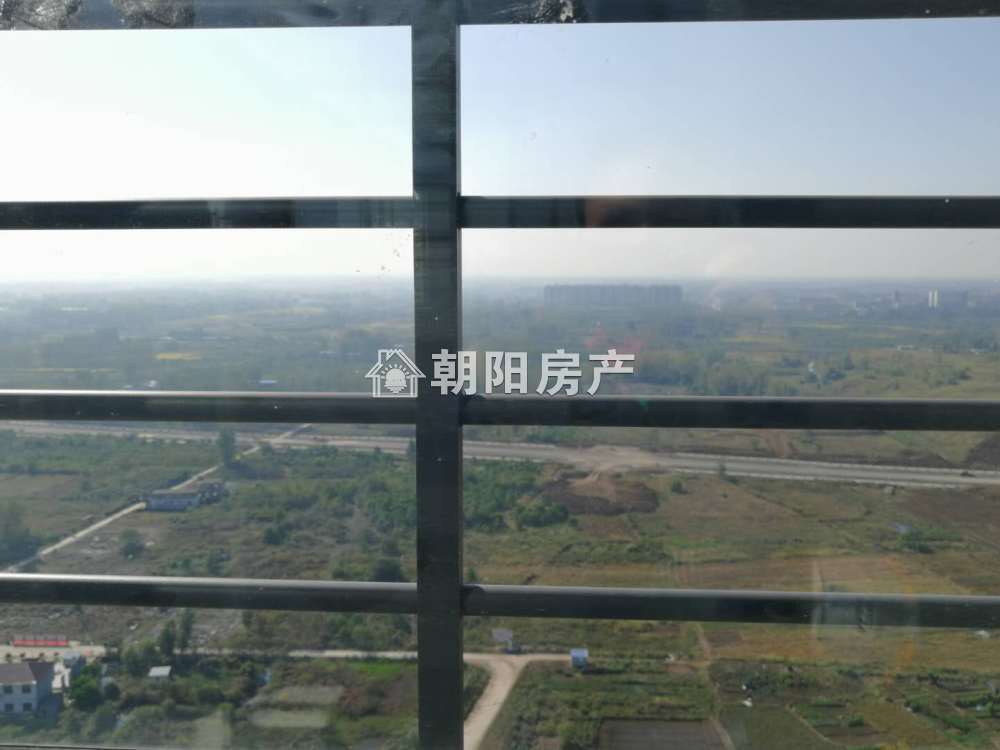 钻石星座 120平 南向精装三室 交通便利 学区房