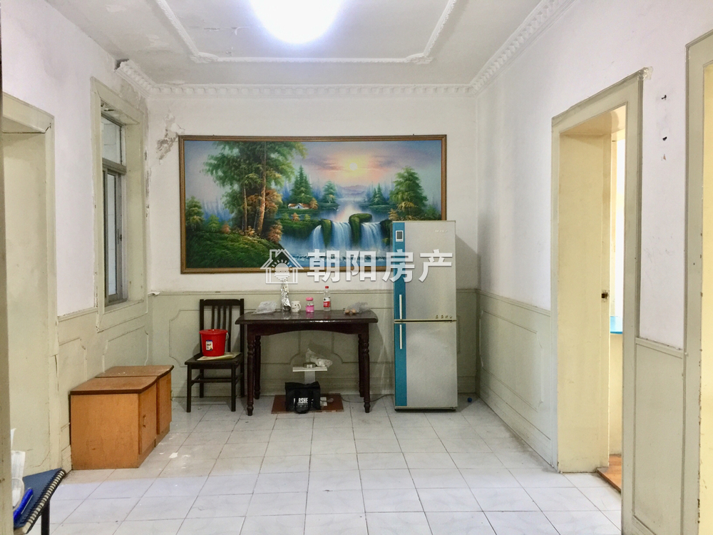 东苑法院 64平 南向两居 满两年 交通便利 学区房