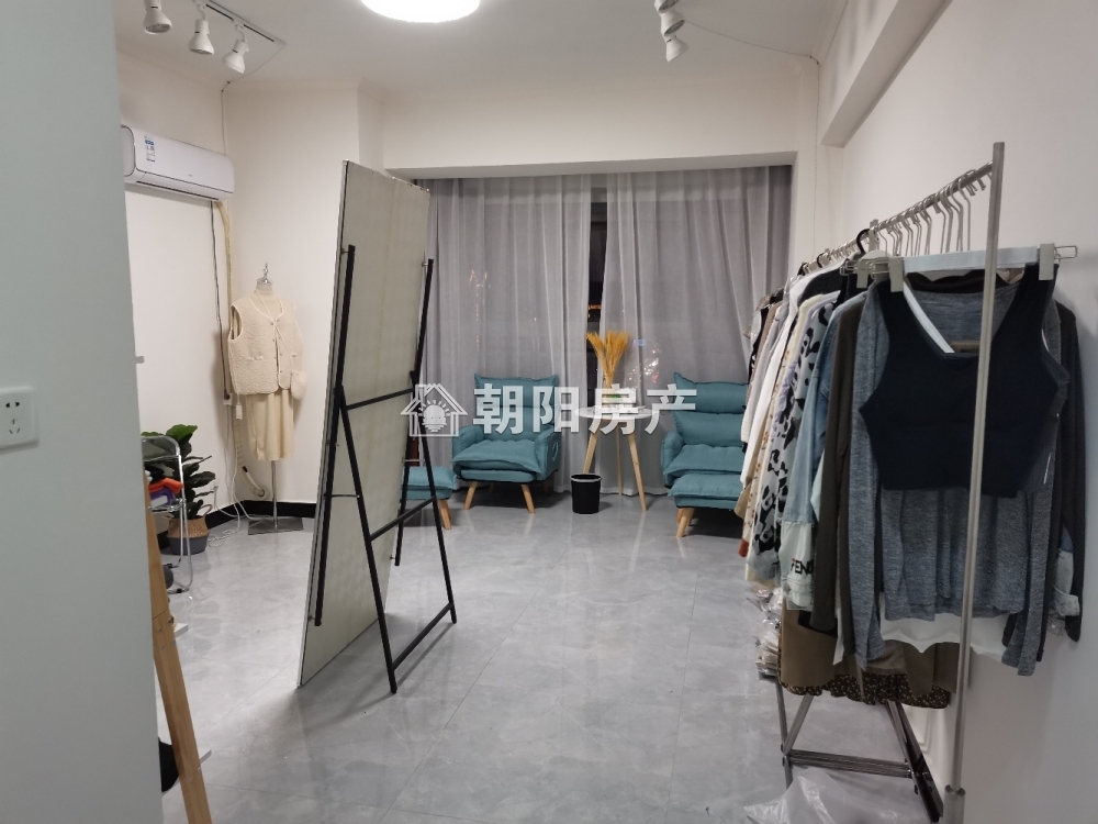 东方国际广场 40平 西向一室 交通便利 随时看房