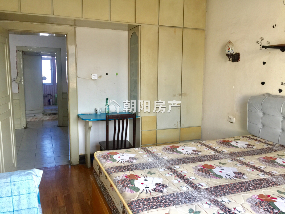 东苑法院 64平 南向两居 满两年 交通便利 学区房