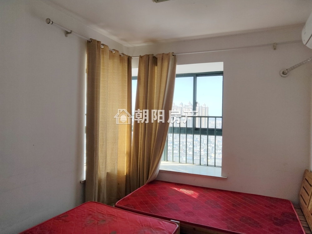 东方丽景 118平 南向三室一卫 满两年 交通便利 4153元/平