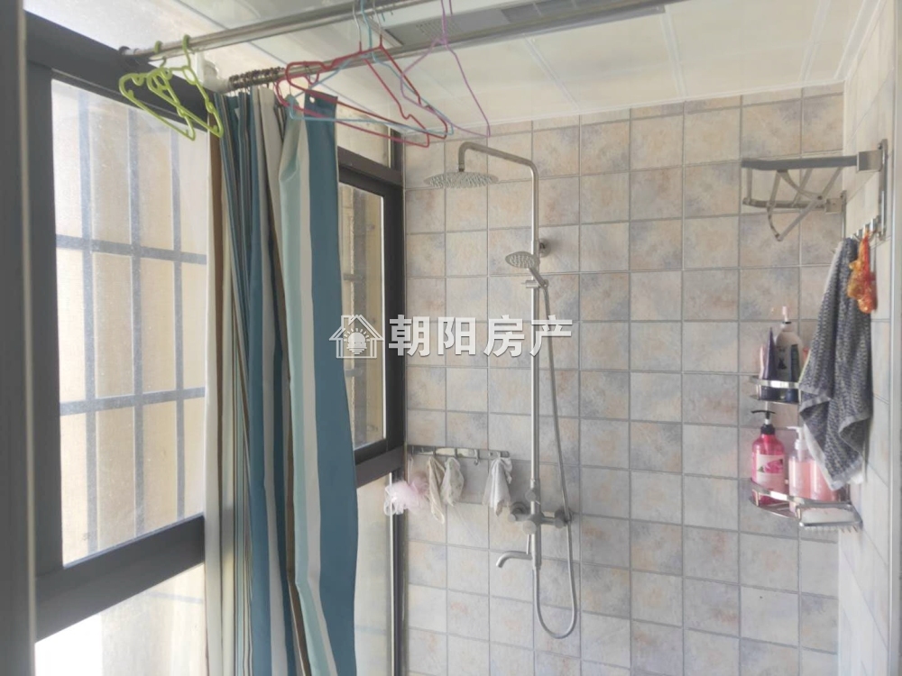 香颂小镇两室一厅精装修学区房出售