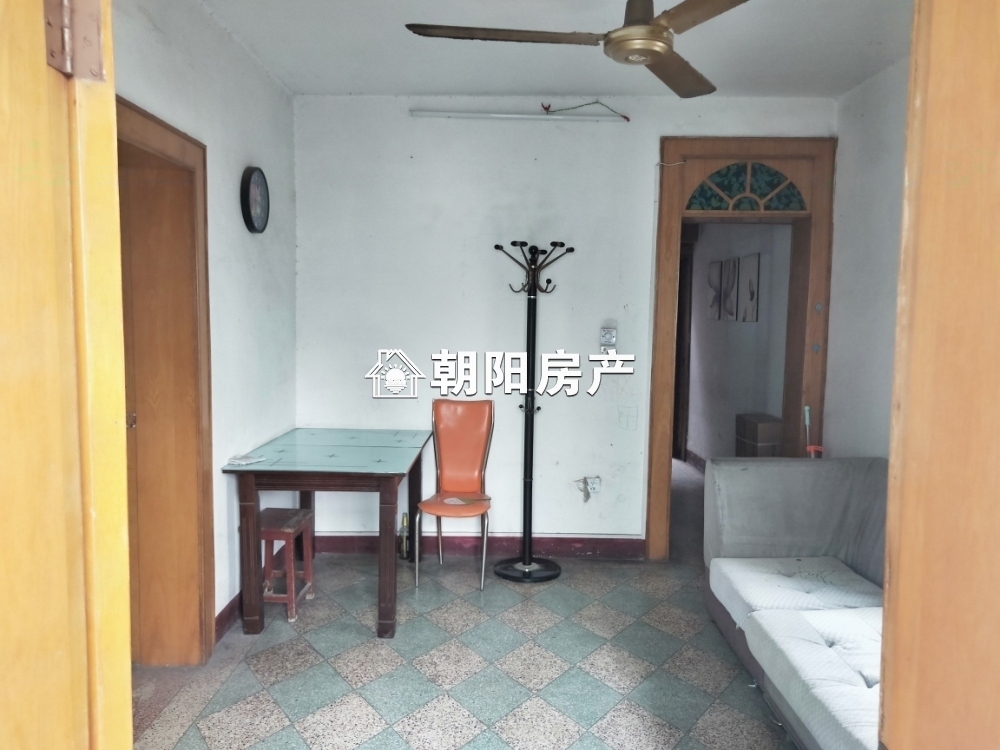 白云小区 56平 南向两室 简装 交通便利 随时看房