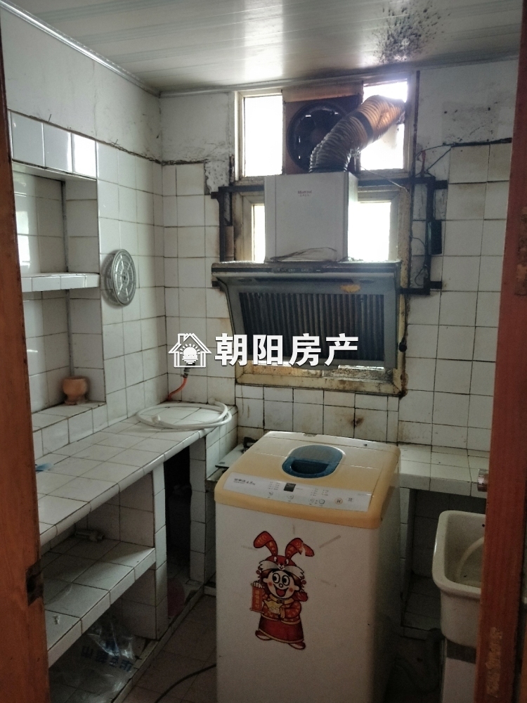 白云小区 56平 南向两室 简装 交通便利 随时看房