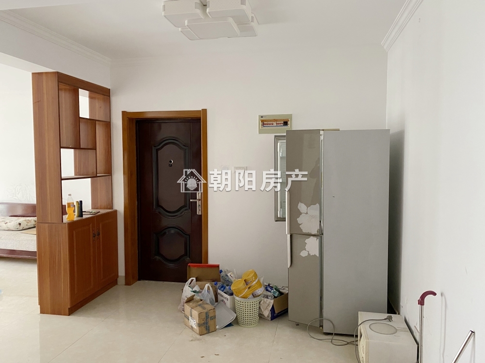 香樟苑四期 107平 南向精装三室 2523元/平 交通便利