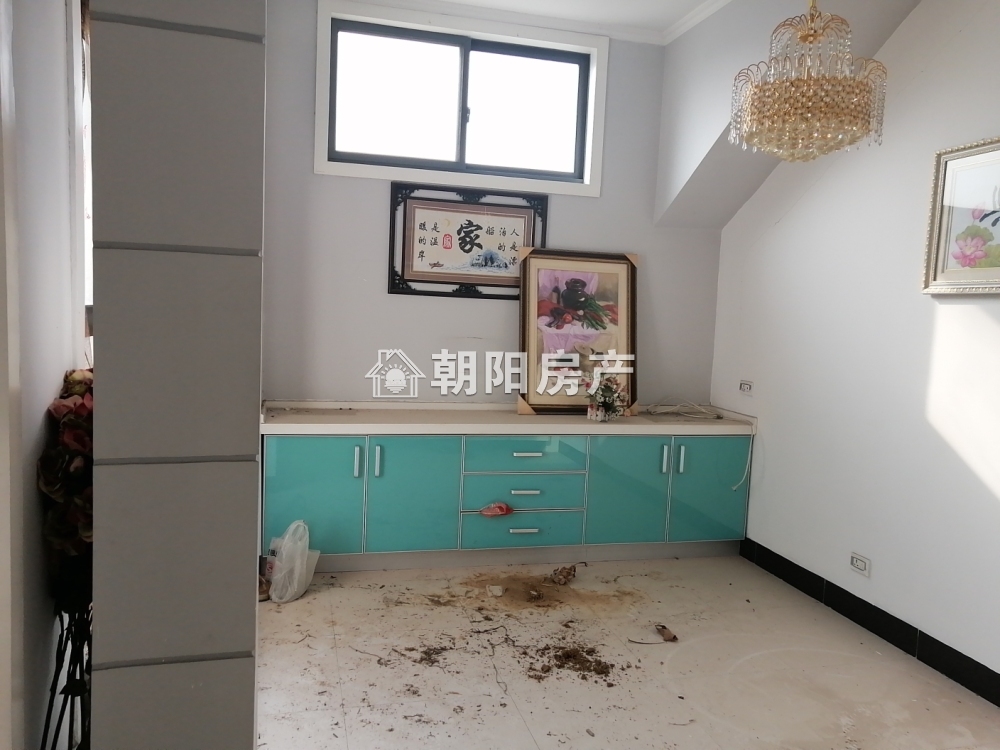 淮河新城一期 127平 南向精装三室 满两年 交通便利