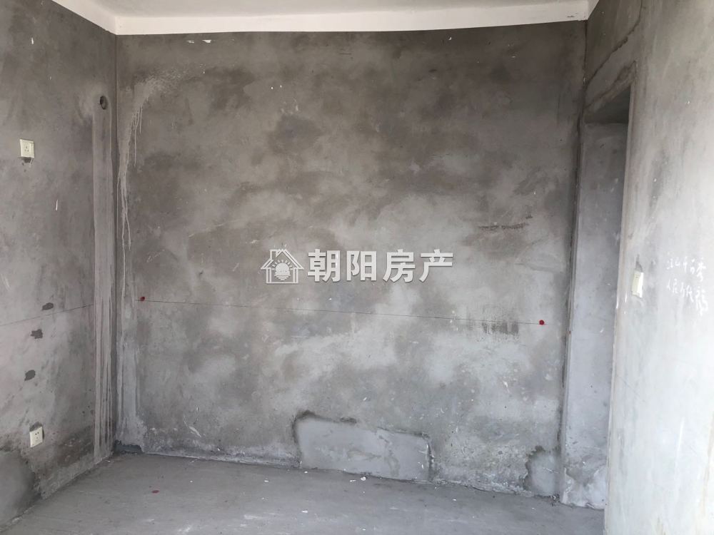 万达广场 96平 南向三居 学区房 采光好 随时看房