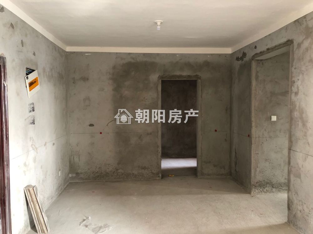 万达广场 96平 南向三居 学区房 采光好 随时看房