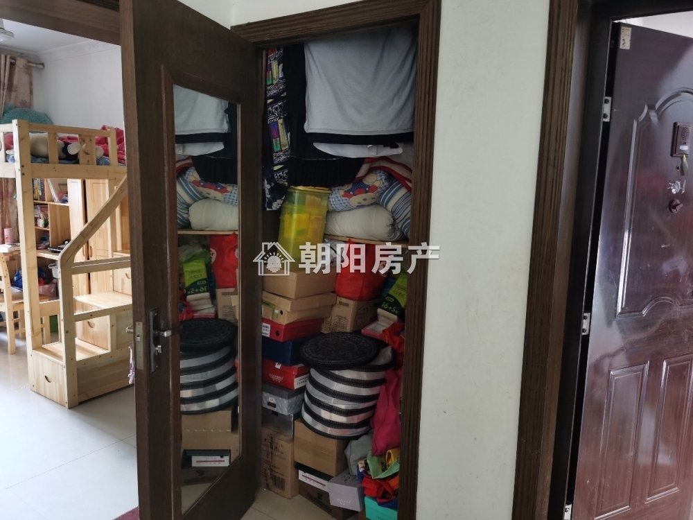 吉安小区 61平 南向精装两居 满两年 学区房 交通便利