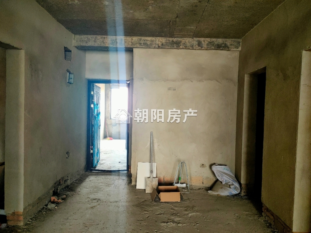 斌诚花园 105平 南向三室 交通便利 随时看房