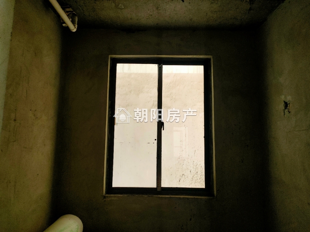 斌诚花园 105平 南向三室 交通便利 购物便捷