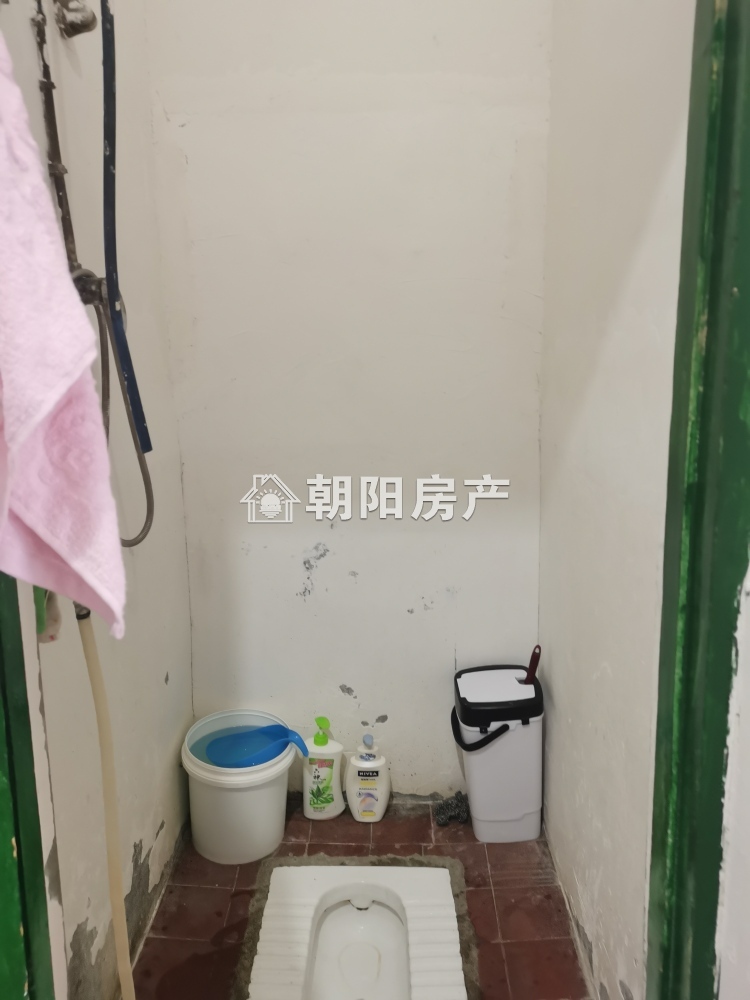 金岭村 41平 南向一室 满两年 普装