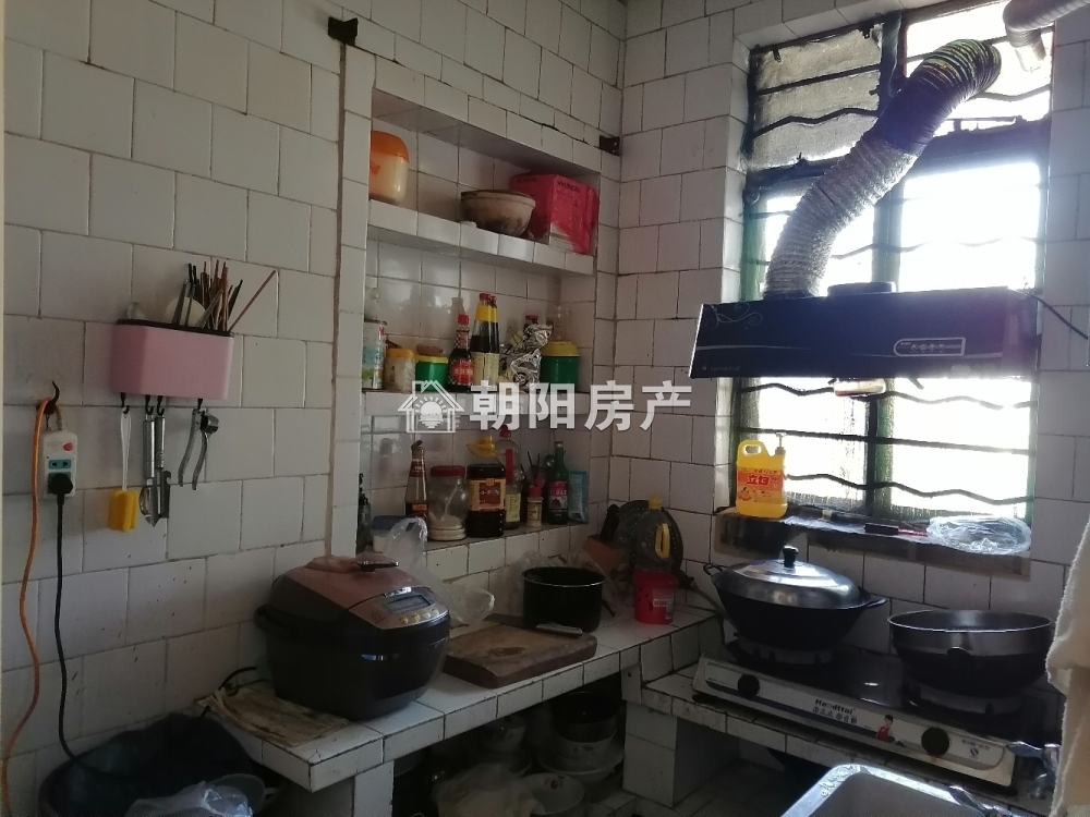城建小区 54平 南向两室 学区房 满两年 采光好