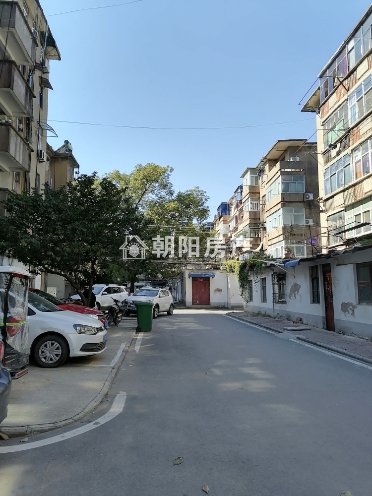 城建小区 54平 南向两室 学区房 满两年 采光好