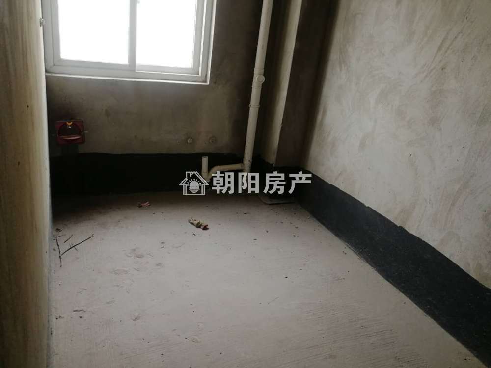 香樟苑五期 101平 南向采光好三室 毛坯 随时看房