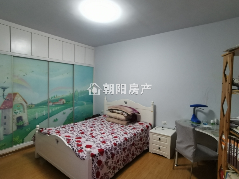 奥林花园 112平 精装朝南两居 满两年 交通便利