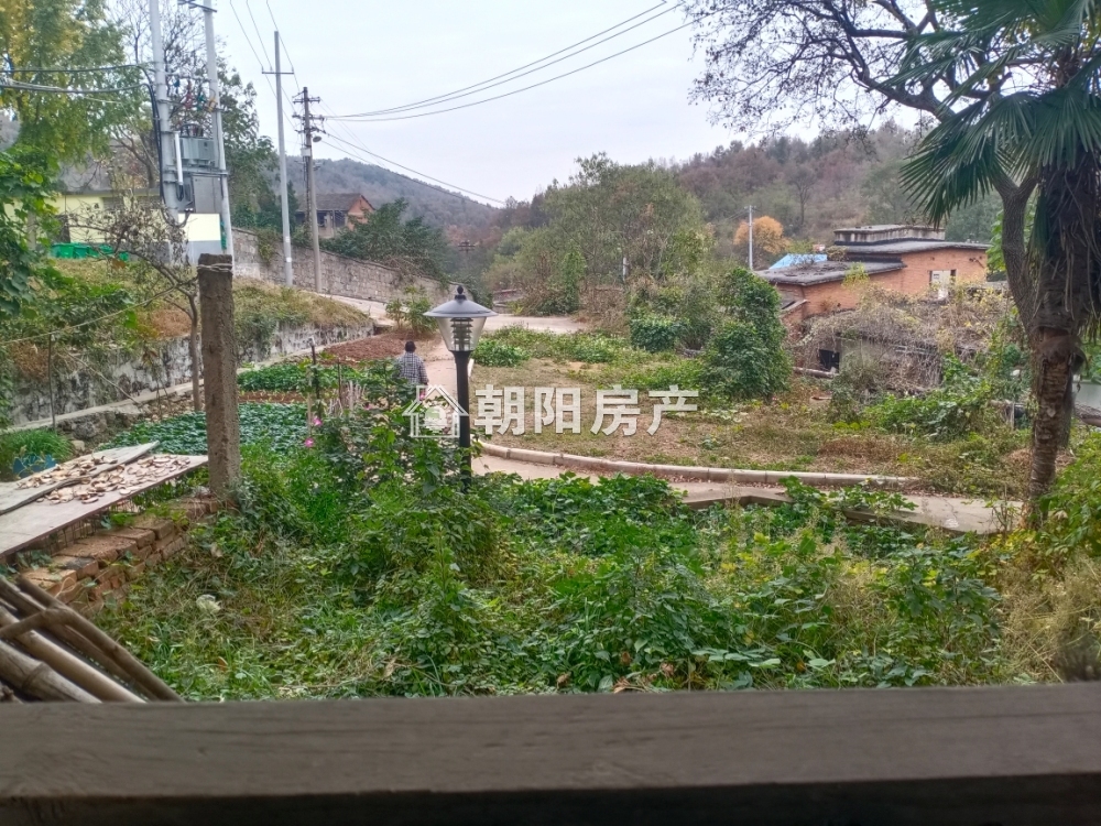 化工新村 68平 南向两居 简装 单价1470元 交通便利