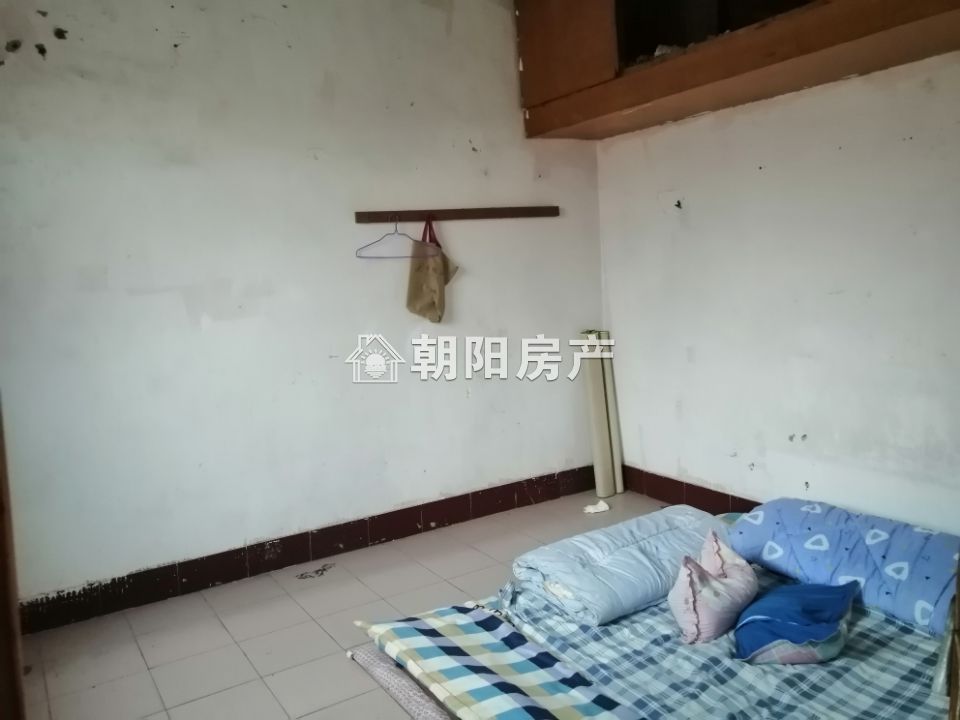 谢二北村 46平 南向一室一厅 满两年 购物便捷