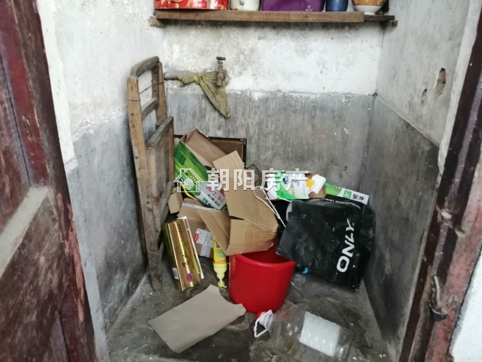 谢二北村 46平 南向一室一厅 满两年 购物便捷