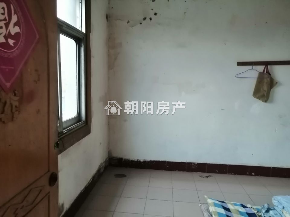 谢二北村 46平 南向一室一厅 满两年 购物便捷