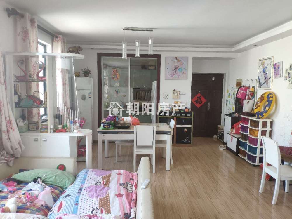 奥林花园 142平 南向三室二厅 满两年 学区房 交通便利