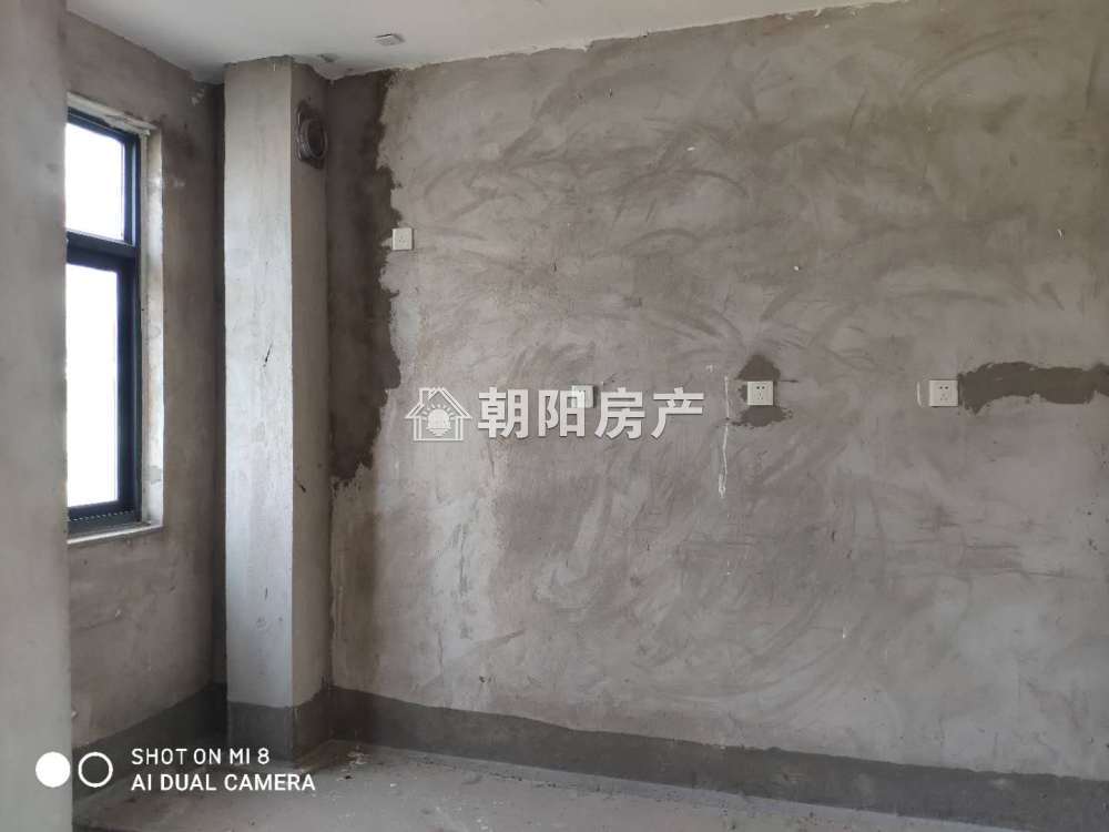 半山家园二期 104平 南向三室二厅 学区房 满两年 毛坯出租