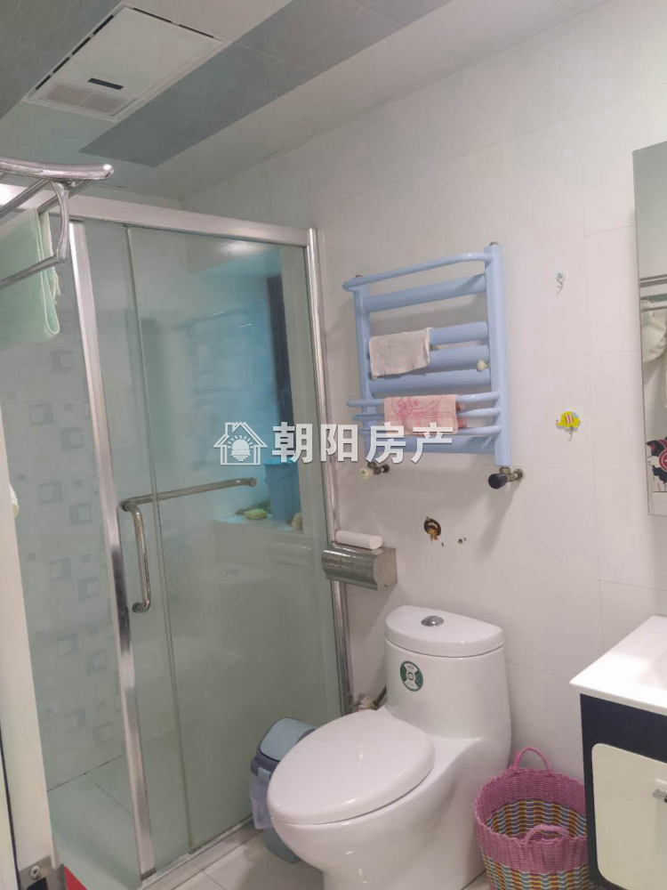 领城 133平 南向精装三居 交通便利 学区房