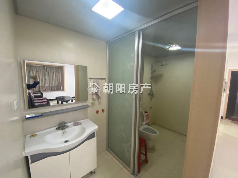 东方丽景 93平 朝南精装两室 免税 中楼层视野佳