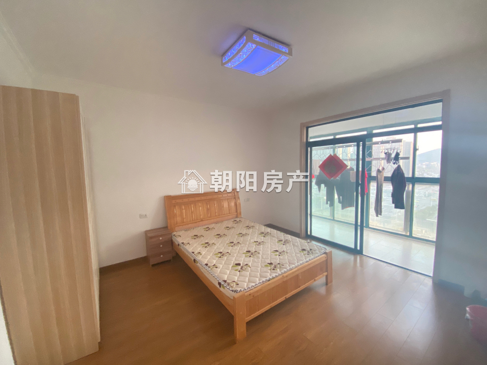 东方丽景 93平 朝南精装两室 免税 中楼层视野佳
