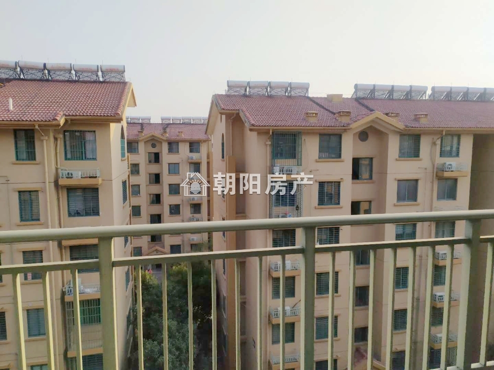 香榭华都西区 85平 朝南两室两厅 单价1750元 交通便利